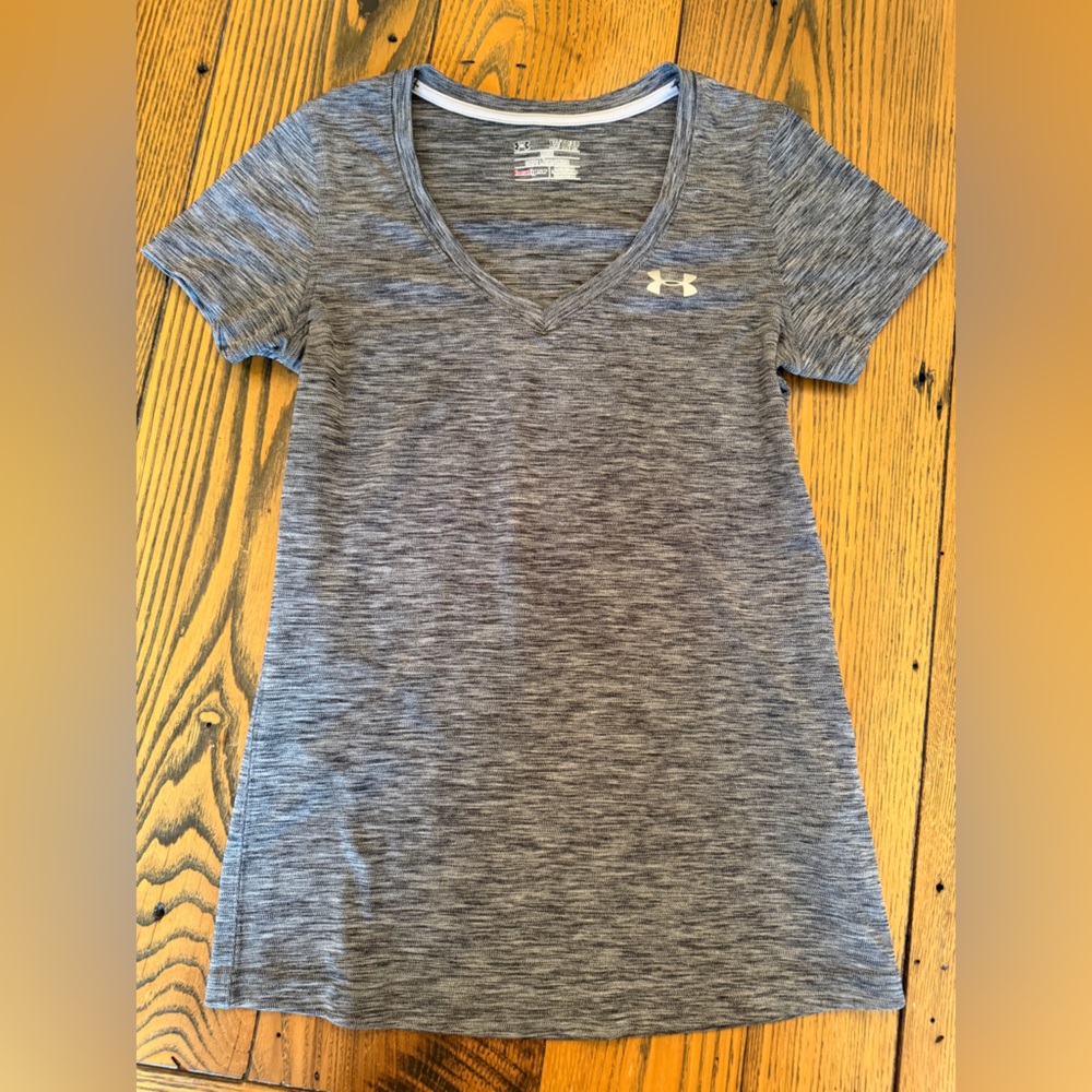 Under Armour Gray Women's Top, Size XS